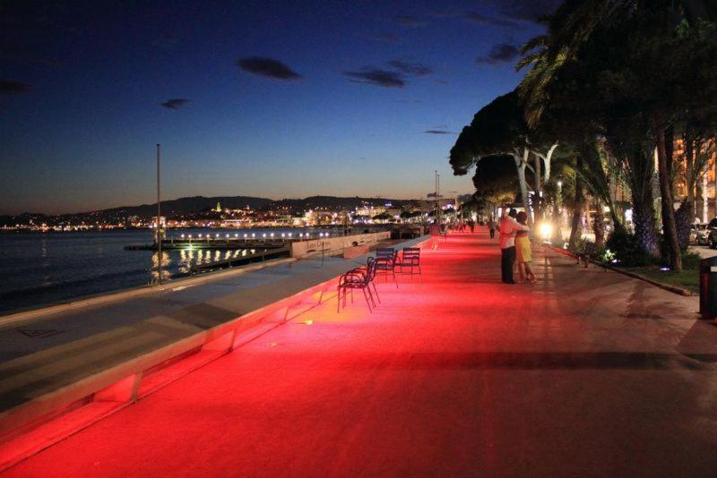 Beautiful And Cozy Apartment In The Heart Of Cannes Bagian luar foto