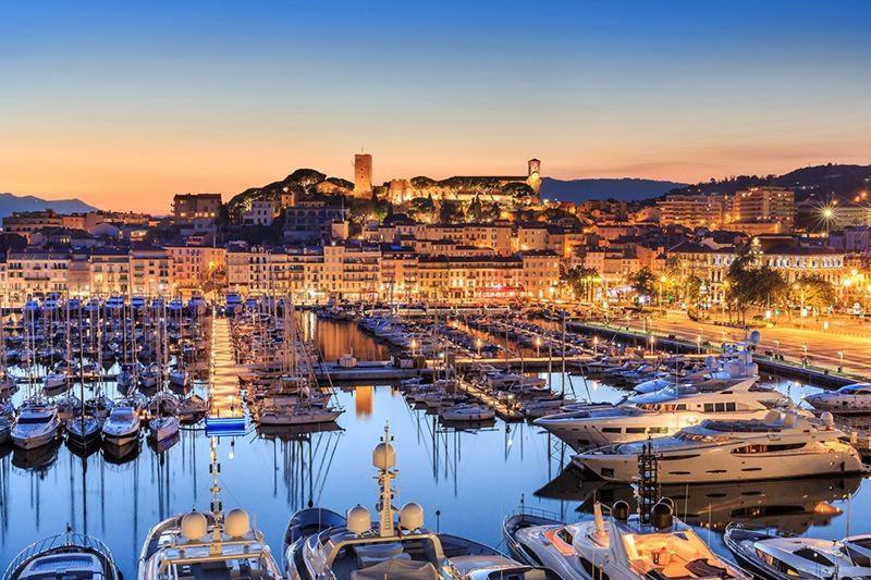 Beautiful And Cozy Apartment In The Heart Of Cannes Bagian luar foto