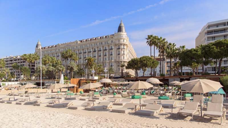 Beautiful And Cozy Apartment In The Heart Of Cannes Bagian luar foto