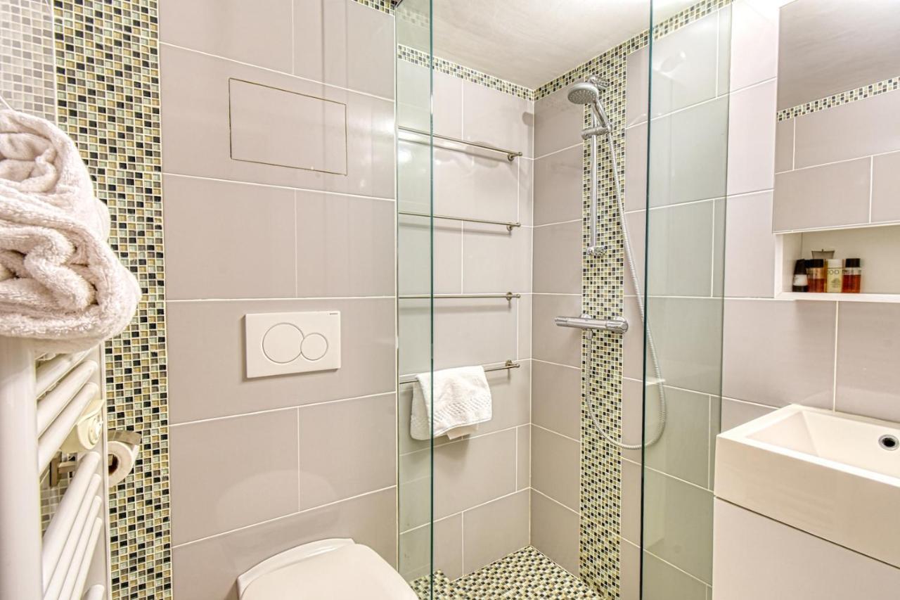 Beautiful And Cozy Apartment In The Heart Of Cannes Bagian luar foto